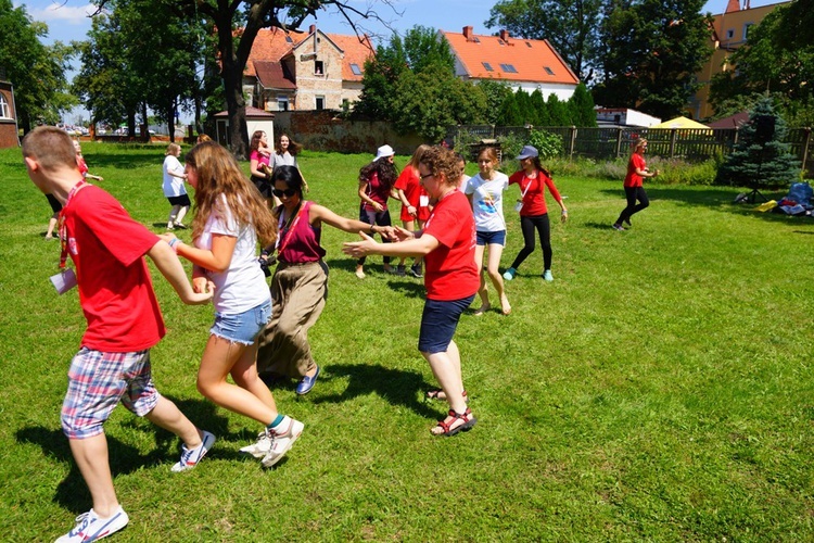 Szwajcaria, Kolumbia i Kanada w ośrodkach Caritas