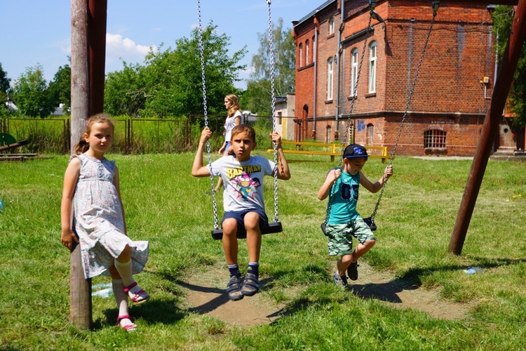 Szwajcaria, Kolumbia i Kanada w ośrodkach Caritas