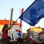 Uwielbienie na tarnogórskim rynku - dzień 1.