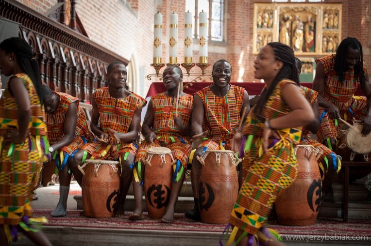 Szatan boi się ludzi wesołych - Ghana, Sierra Leone i Liberia