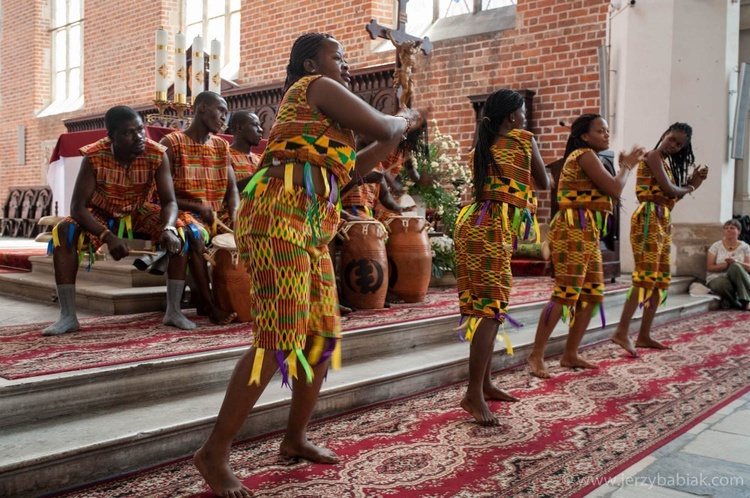 Szatan boi się ludzi wesołych - Ghana, Sierra Leone i Liberia