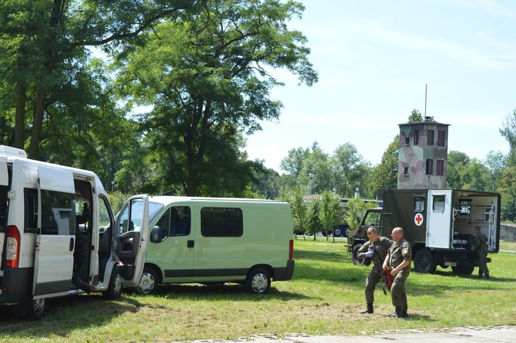 Pokaz służb zabezpieczających ŚDM