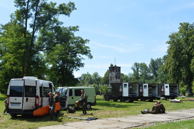 Pokaz służb zabezpieczających ŚDM