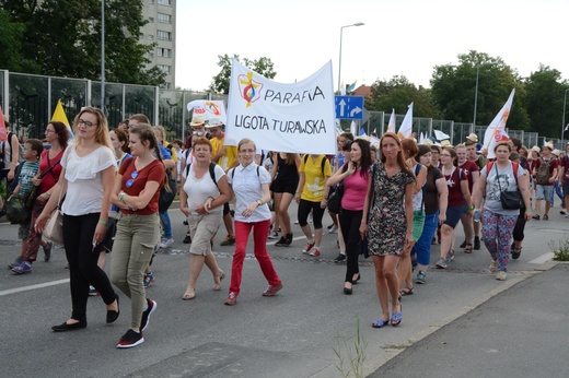 Marsz młodego Kościoła przez Opole