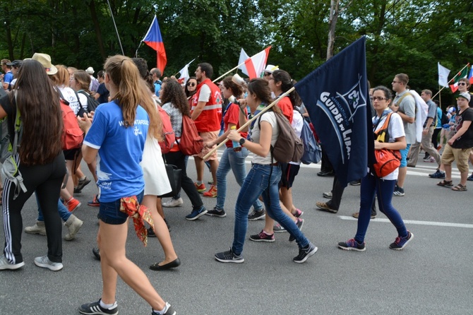 Marsz młodego Kościoła przez Opole