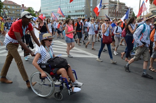 Marsz młodego Kościoła przez Opole