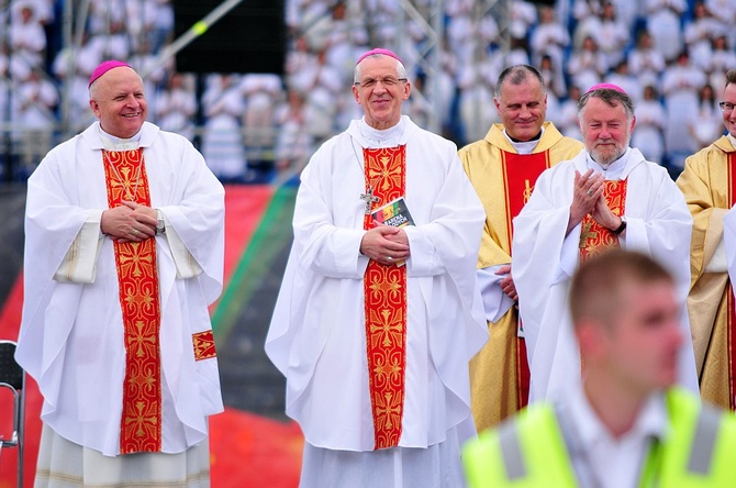 Eucharystia na Arenie Lublin