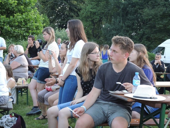 Polsko-francuski piknik w Bielsku-Białej Lipniku