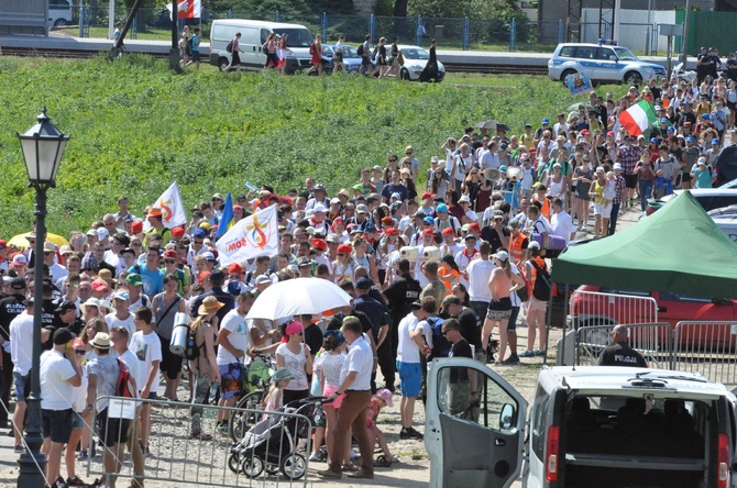 Dzień wspólnoty w Starym Sączu - Msza św.