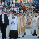 Adoracja Najświętszego Sakramentu na Arenie
