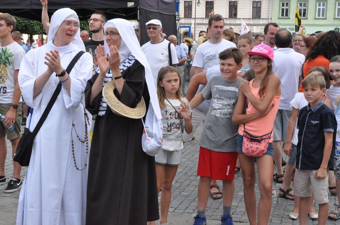 Koncert ŚDM w Nowym Sączu 