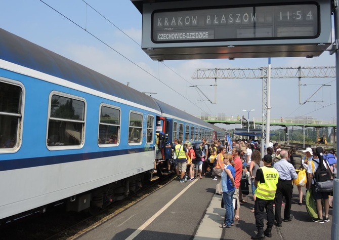 Pierwszy pociąg wyruszył z Bielska-Białej na ŚDM!