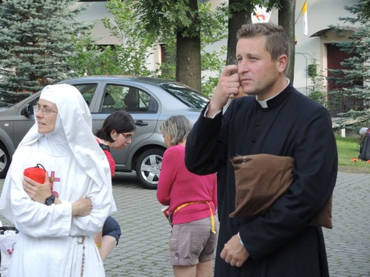 Bielska parafia Trójcy Przenajświętszej pożegnała swoich gości - cz. 1