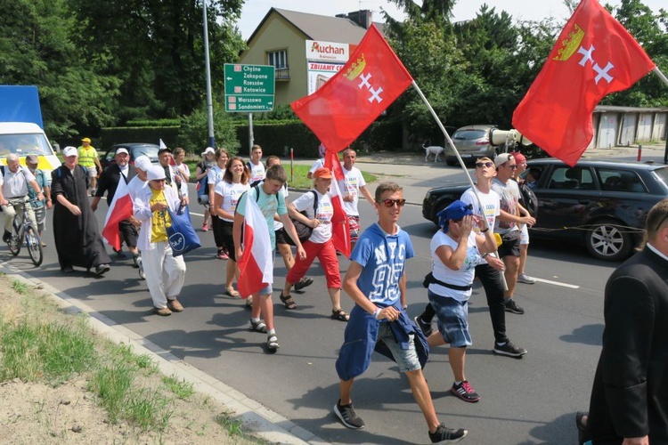 Piesi pielgrzymi z archidiecezji gdańskiej już w Krakowie