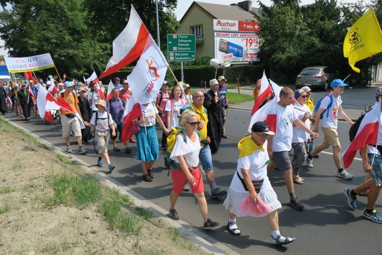 Piesi pielgrzymi z archidiecezji gdańskiej już w Krakowie