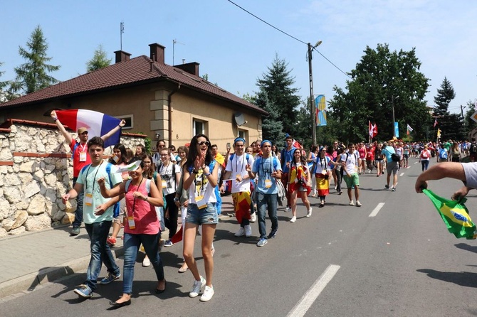 Uśmiechnięci pielgrzymi