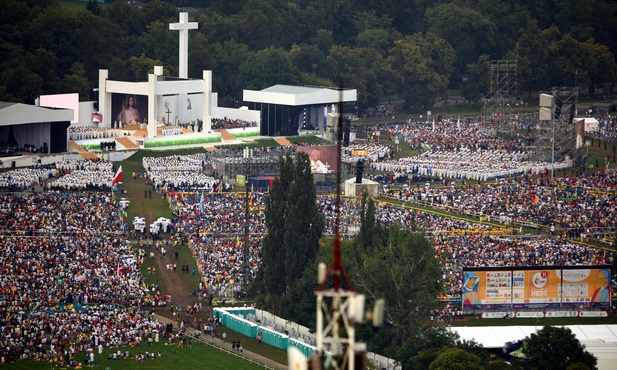 Drodzy przyjaciele, Światowy Dzień Młodzieży 2016 rozpoczęty!