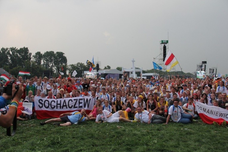 Łowicka młodzież na Błoniach w Krakowie