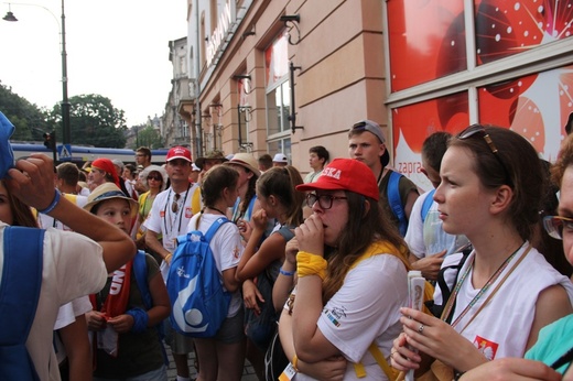 Łowicka młodzież na Błoniach w Krakowie