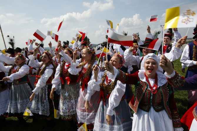 Pierwsze chwile papieża Franciszka w Polsce