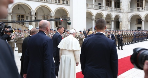 Niech MB Częstochowska błogosławi i ochrania Polskę