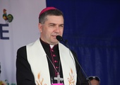 Bp Wojciech Osial spotkał się z mieszkańcami Miasteczka Łowickiego