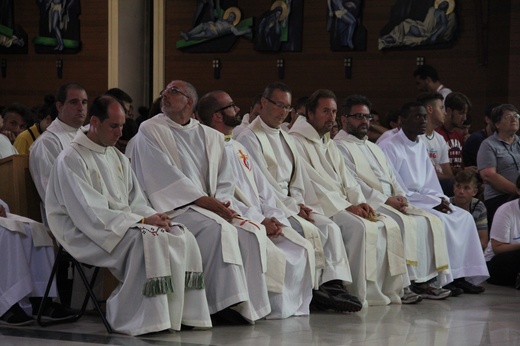Msza św. pod przewodnictwem patriarchy Wenecji, abp. F. Moraglii.