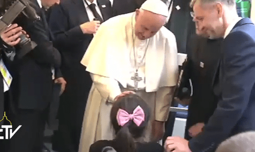 Papież w drodze na Błonia