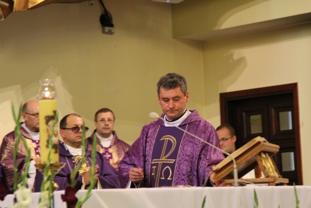 Ostatnie pożegnanie śp. ks. Tomasza Chudego w Bielsku-Białej