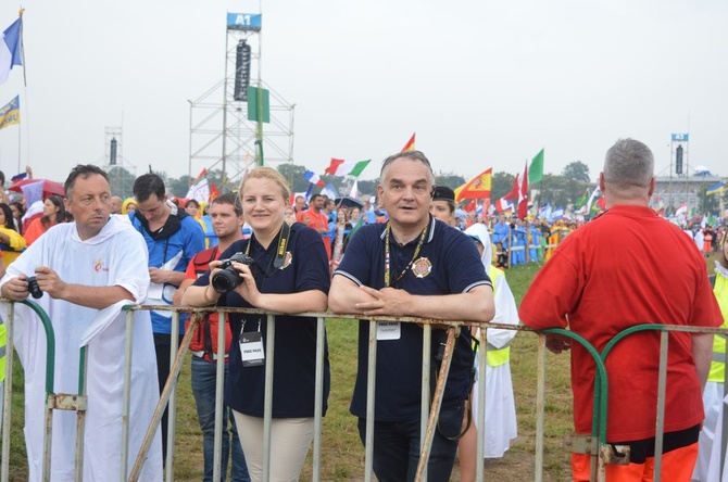 Błonia w pielgrzymach skąpane