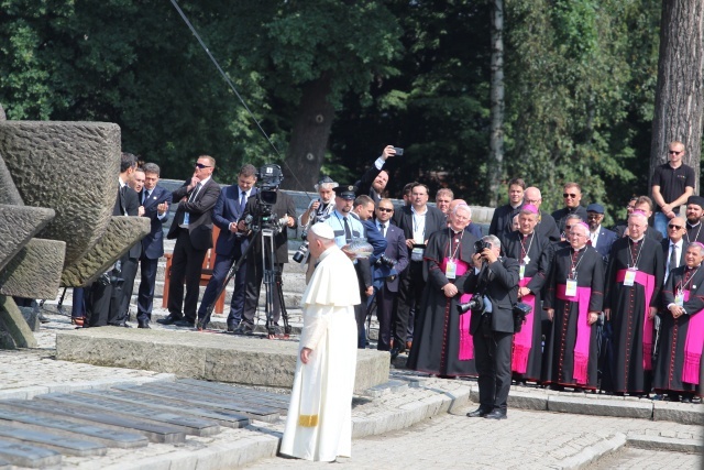 Wizyta papieża Franciszka w Birkenau