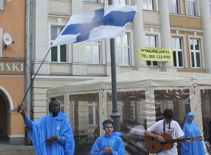 Misja z Danii i Finlandii