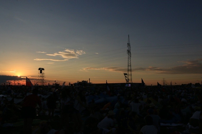 Czuwanie ŚDM z papieżem na Campusie Misericordiae