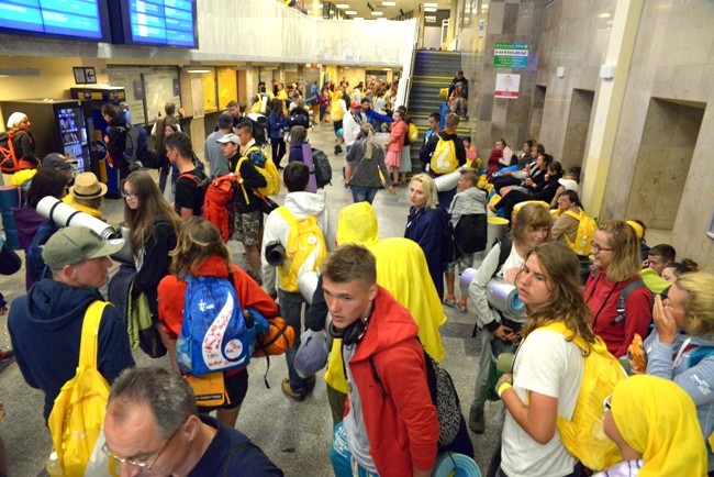 Z ŚDM wrócili do Radomia specjalnymi pociągami