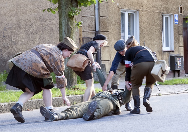 Rocznica powstania warszawskiego w Sianowie