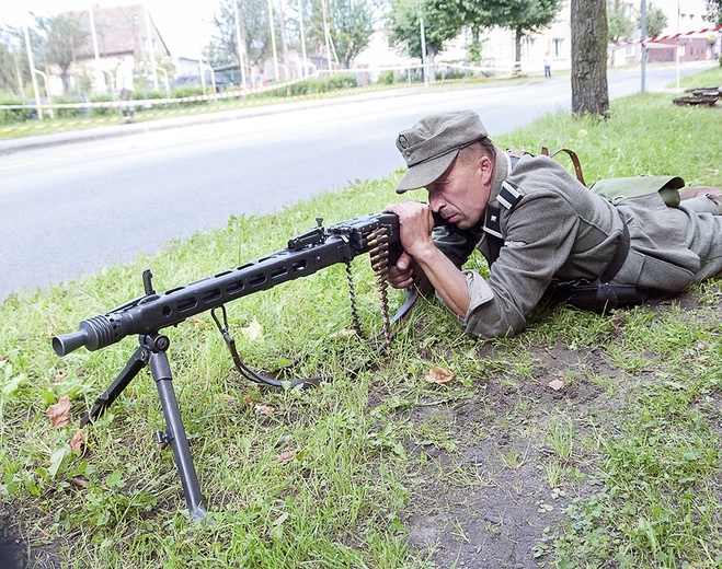 Rocznica powstania warszawskiego w Sianowie