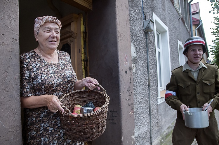 Rocznica powstania warszawskiego w Sianowie