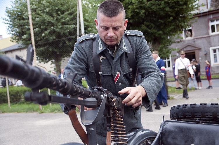 Rocznica powstania warszawskiego w Sianowie