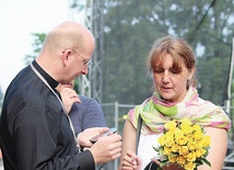 Dorota Życzkowska i ks. Roman Thiel, współorganizator Dni w Diecezji.