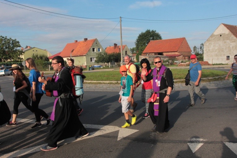 Bogate stoły w Zabłociu