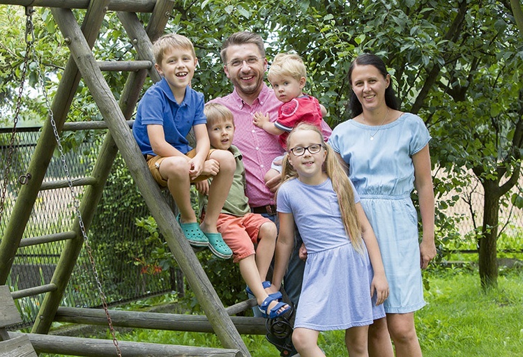 Ewa Mathauschek – italianistka, żona Rafała, mama Matyldy, Leona, Brunona i Janka