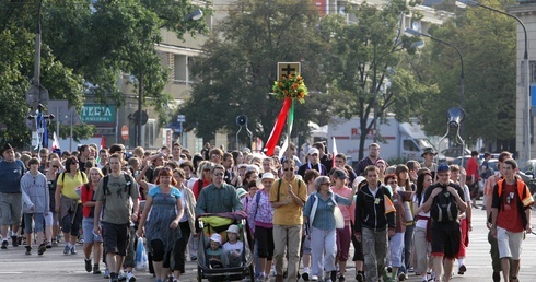Porzucają kanapy