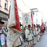 Kondukt żałobny kard. Macharskiego - 2 cz.