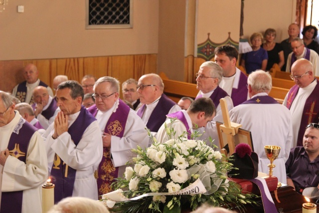 Pogrzeb śp. ks. prał. Pawła Grządziela w Mazańcowicach