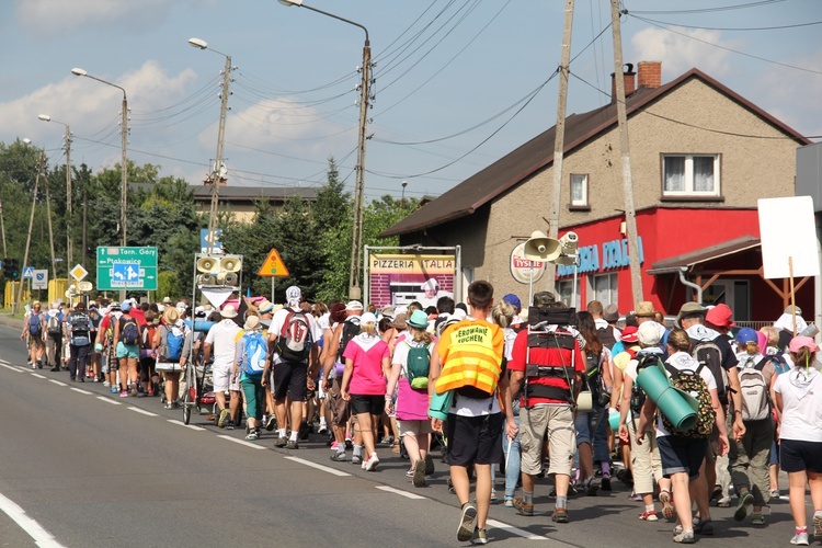 71. Pielgrzymka Rybnicka - dzień drugi (Górniki - Tarnowskie Góry)