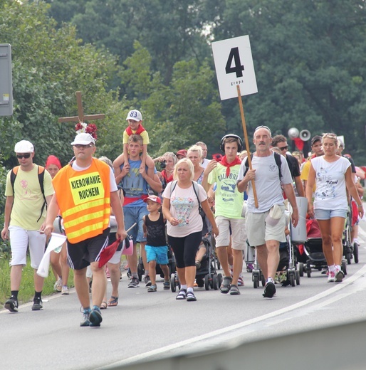 71. Pielgrzymka Rybnicka - dzień trzeci (Tarnowskie Góry - Miotek)