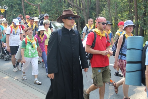 71. Pielgrzymka Rybnicka - dzień trzeci (wyjście z Miotka)
