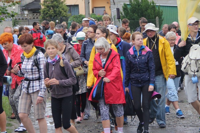 Pielgrzymi już szlaku