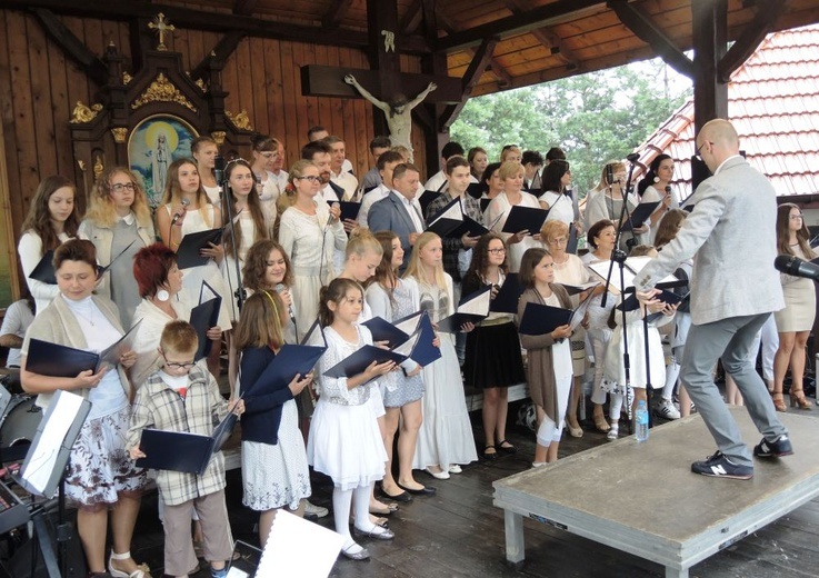 70 lat franciszkanów w Rychwałdzie i Chór Gospel z Łękawicy