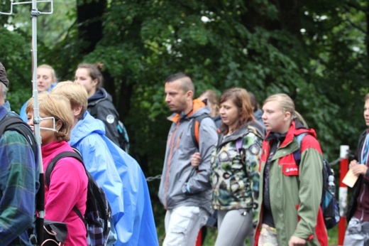 25. piesza pielgrzymka na Jasną Górę wyruszyła z Hałcnowa